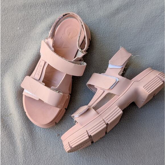 Ganni Pink Recycled Rubber Logo Open Round Toe Strap Sandals, size EU39/US9 - Picture 1 of 8